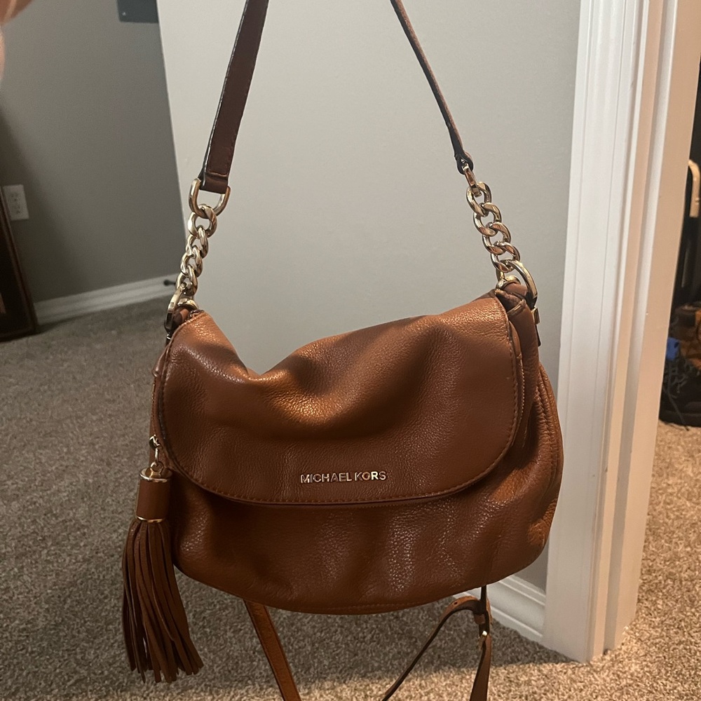 Tan brown leather Michael Kors purse